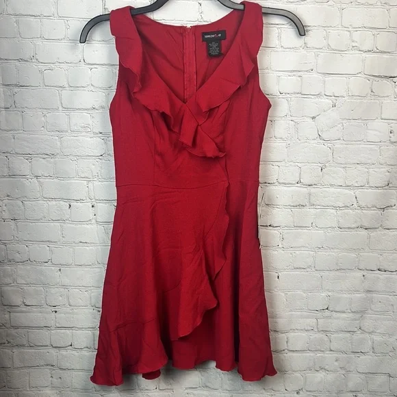 Teeze Me Red Ruffle Faux Wrap Dress Juniors Size 11/12 Prom Homecoming - Picture 2 of 6